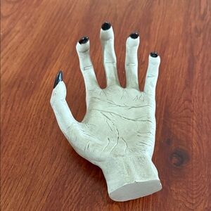 Yankee Candle Witch’s Hand Sculpture with Black Fingertips (candle not included)